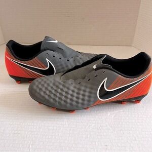 Nike Magista Obra II Academy DF FG Soccer Cleats - Men's Size 7 - Discontinued